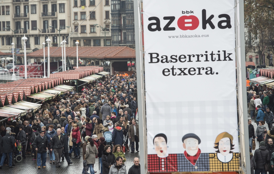 San Tomas azoka. (Monika DEL VALLE / ARGAZKI PRESS) San Tomas azoka. (Monika DEL VALLE / ARGAZKI PRESS)