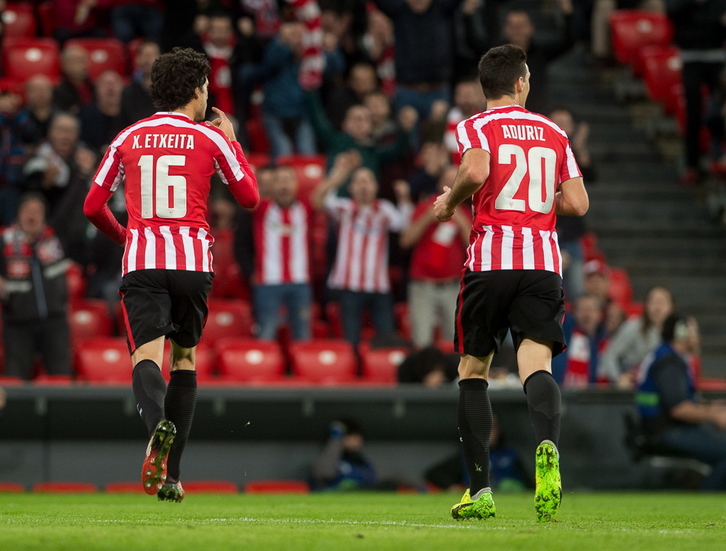 Etxeita ha marcado el primer gol de los rojiblancos. (ARGAZKI PRESS)
