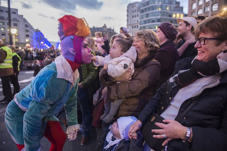 Erabat txundituta utzi du galgagorri honek umea eta ingurukoen irria lortu du.  (Monika DEL VALLE | ARGAZKI PRESS)