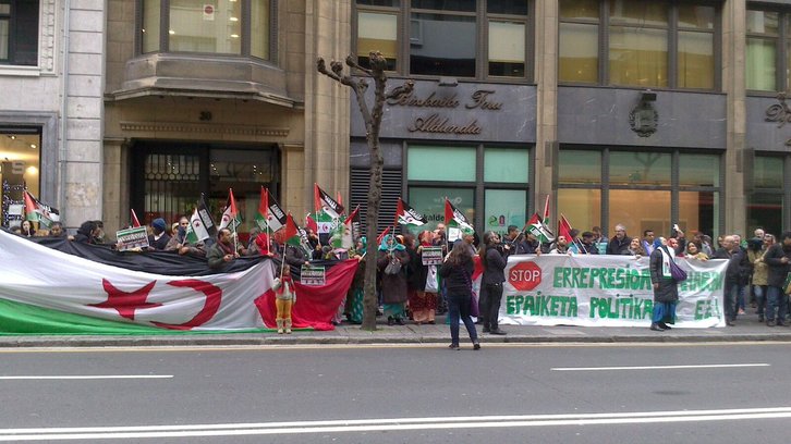 Concentración realizada ante el consulado marroquí. (@steilas)