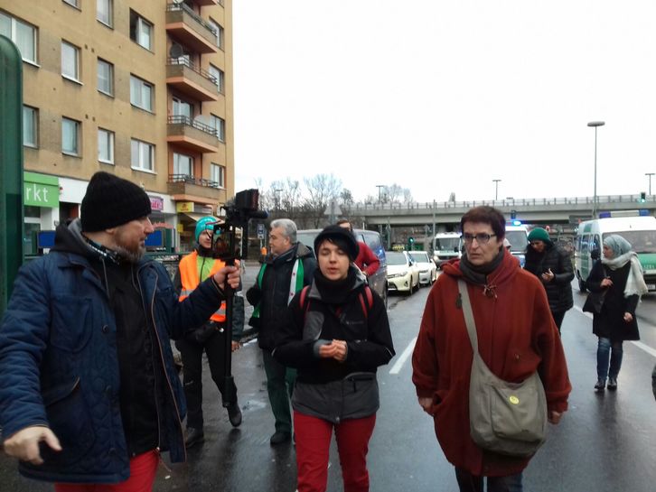 Las dos mujeres bilbainas en la marcha que ha partido desde Berlín.
