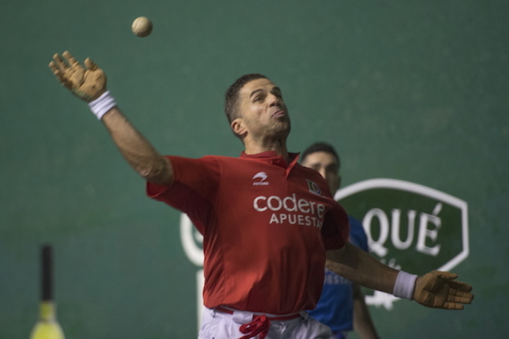Aimar Olaizola, gaur Tolosan. (Juan Carlos RUIZ / ARGAZKI PRESS)