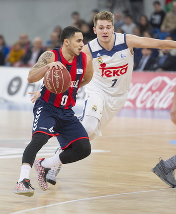 Larkin ha firmado los mejores números del partido. (Juanan RUIZ / ARGAZKI PRESS)