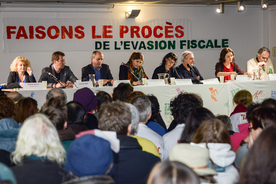 Une table ronde entre représentants de partis de gauche a marqué un consensus dans la lutte contre l'évasion fiscale. © Isabelle MIQUELESTORENA