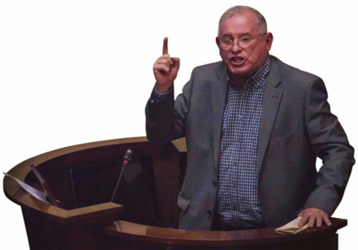 Pablo Cruz, portavod de Voces de Paz en el Senado colombiano.