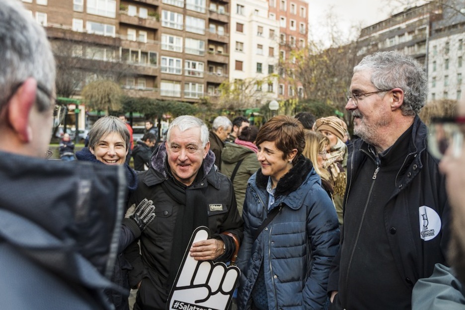 Joxe Elorrieta eta Adolfo Muñoz, ELAko idazkari ohi eta egungo idazkari nagusia. (Aritz LOIOLA/ARGAZKI PRESS). Joxe Elorrieta eta Adolfo Muñoz, ELAko idazkari ohi eta egungo idazkari nagusia. (Aritz LOIOLA/ARGAZKI PRESS).