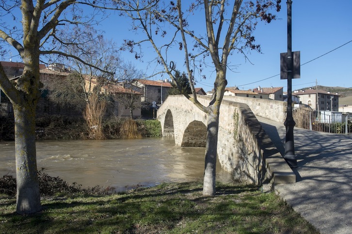 Se reanuda la búsqueda del cadáver de Marqué entre Arre e Iruñea. (Iñigo URIZ / ARGAZKI PRESS)
