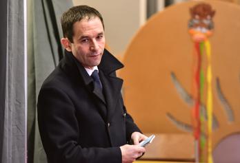 Benôit Hamon será el candidato del PS francés. (Christophe ARCHAMBAULT/AFP)