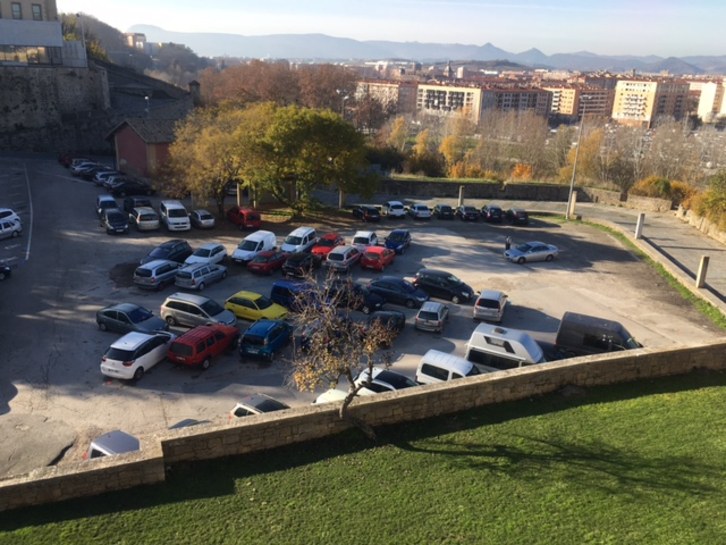 El Ayuntamiento pulsará la opinión de los vecinos sobre el parking de Santo Domingo.