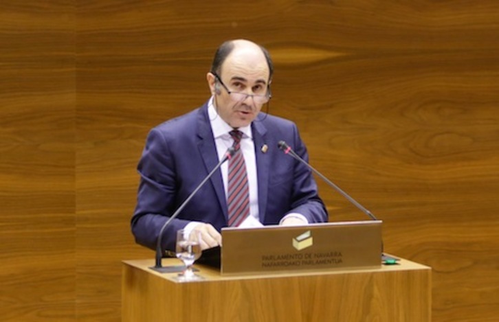 Ayerdi, en una intervención en el Legislativo. (PARLAMENTO DE NAFARROA)