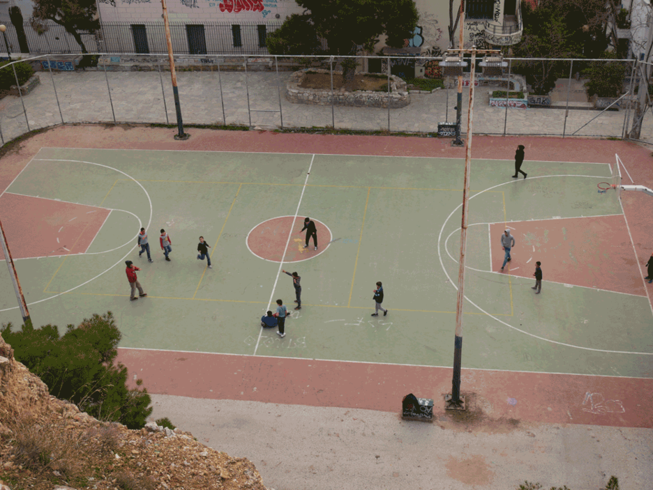 Poder jugar a futbol es un sueño para los refugiados más jóvenes.