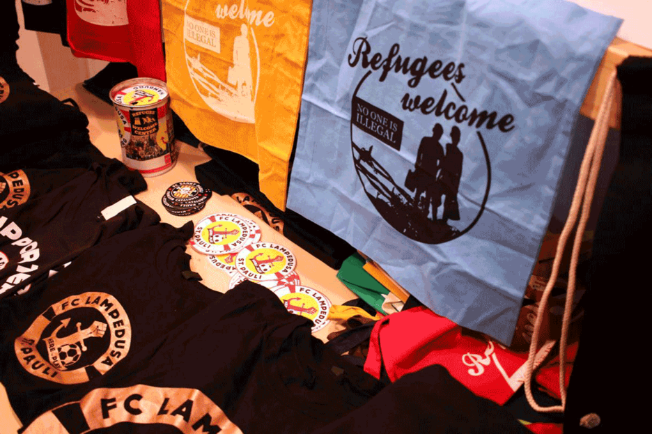 La solidaridad con las personas refugiadas también se refleja en el futbol.