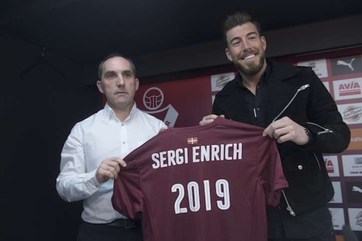 2019ko ekainera arte luzatu du Eibarrek Enrichen kontratua. (Jon URBE/ARGAZKI PRESS)