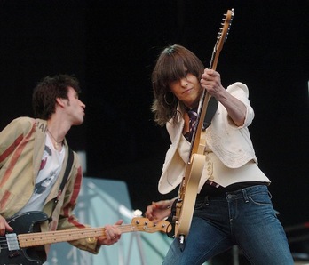 The Pretenders taldea, 2006an Bilbao Live Tour jaialdian emandako kontzertuan. (Jon HERNAEZ/ARGAZKI PRESS)