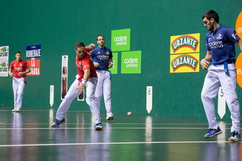 Seigarren puntua lortu dute Olaizolak eta Untoriak Labriten. (Iñigo URIZ / ARGAZKI PRESS)