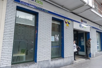 Lanbideren bulego bat, Gasteizen. (Juanan RUIZ/ARGAZKI PRESS)