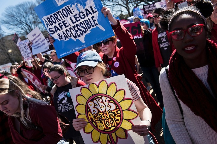 Imagen de archivo de una protesta celebrada en Washington en defensa del derecho al aborto. (Brendan SMIALOWSKI/AFP) 