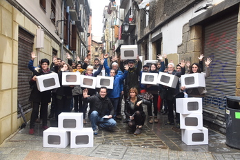 Representantes de las localidades que celebrarán consultas el domingo han comparecido en Errenteria. (Andoni CANELLADA / ARGAZKI PRESS)