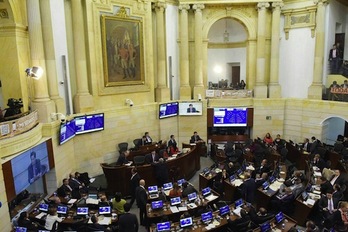 Sesión plenaria del Senado de Colombia. (@CristoBustos)