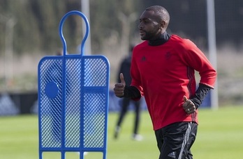 Loé asegura que la reacción ante el Eibar fue una cuestión de orgullo. (OSASUNA)