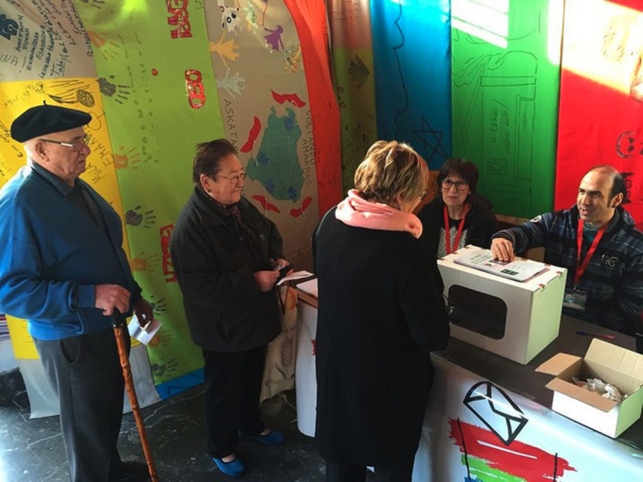 Oarsoaldean ere goiztar ibili dira. (@GureEskuDago)