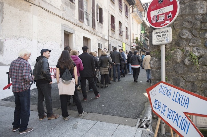 Hernanin ilarak sortu dira. (Juan Carlos RUIZ/ARGAZKI PRESS)