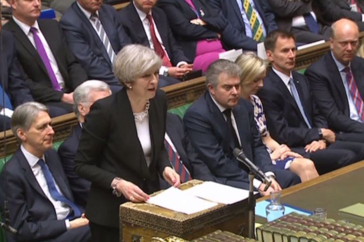 La primera ministra Theresa May, durante su comparecencia en el Parlamento. (AFP)