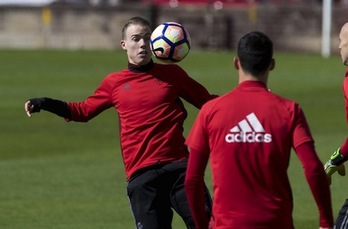 Clerc, durante el entrenamiento de esta mañana en Tajonar. (OSASUNA)
