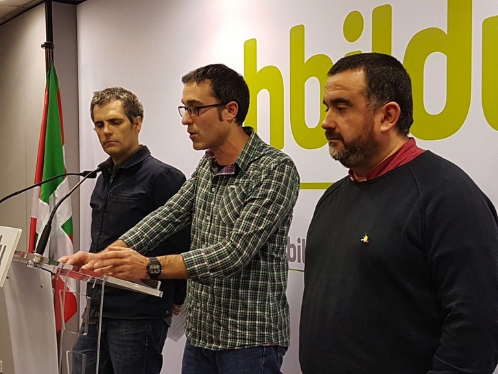Arzuaga, Etxeberria y Gaztelu han comparecido  con motivo del Día Internacional del Derecho a Conocer la Verdad. (@ehbildu)