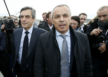 François Fillon a toujours pu compter sur le soutien de Claude Olive, maire d'Anglet, qui l'accmpagnait de près hier. ©Bob EDME