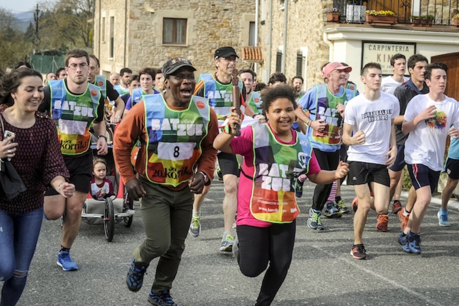 Korrika en Legutio. (Jaizki FONTANEDA/ARGAZKI PRESS) Korrika en Legutio. (Jaizki FONTANEDA/ARGAZKI PRESS)