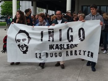 Mesa redonda celebrada en Leioa en el quinto aniversario de la muerte de Iñigo Cabacas. (@goikodeustu)