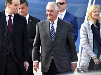 El secretario de Estado de EEUU, Rex Tillerson, a su llegada a Moscú. (Alexander NEMENOV / AFP)