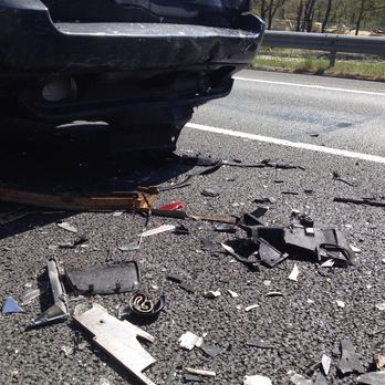 Accidente sufrido por los familiares del preso político donostiarra Ander Mujika. (@EtxeratElkartea) 