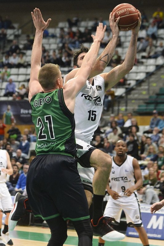 Mal partido hoy para los «hombres de negro». (CDBILBAOBASKET)