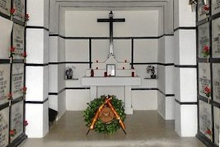 Interior del Panteón de los Héroes Regulares de Melilla donde está enterrado Sanjurjo. (Enrique DELGADO)