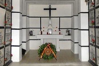 Interior del Panteón de los Héroes Regulares de Melilla donde está enterrado Sanjurjo. (Enrique DELGADO)