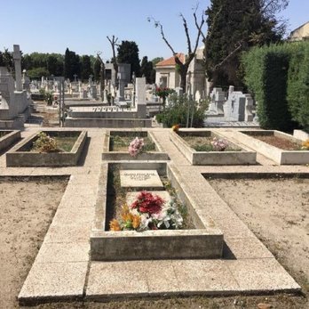 Tumba de los soldados alemanes de la Legión Cóndor en el cementerio de la Almudena. (AYUNTAMIENTO DE MADRID)