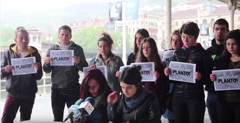 Ikasle Abertzaleak taldeak Bilbon egindako agerraldia. (IKASLE ABERTZALEAK)