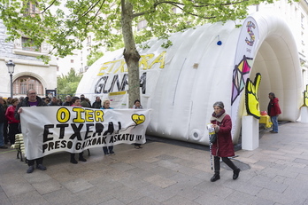 Movilización en Gasteiz el pasado miércoles por la libertad de Oier Gómez. (Juanan RUIZ / ARGAZKI PRESS)