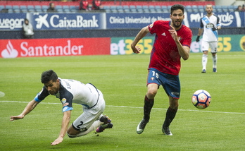 Aurpegia eman dute Osasunako jokalariek. (Jagoba MANTEROLA/ARGAZKI PRESS)