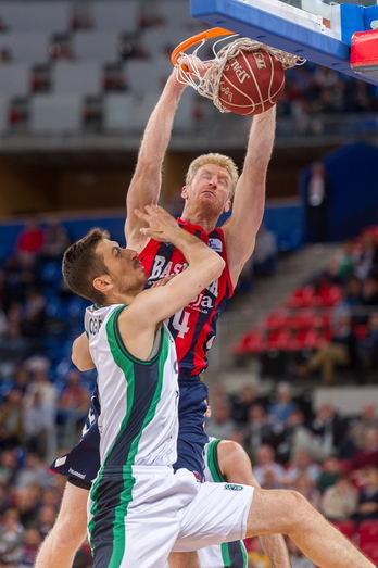 El Baskonia ha pasado por encima del Joventut. (Juanan RUIZ/ARGAZKI PRESS)