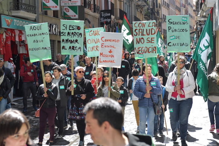 Movilización de ELA en Iruñea. (Idoia ZABALETA / ARGAZKI PRESS)