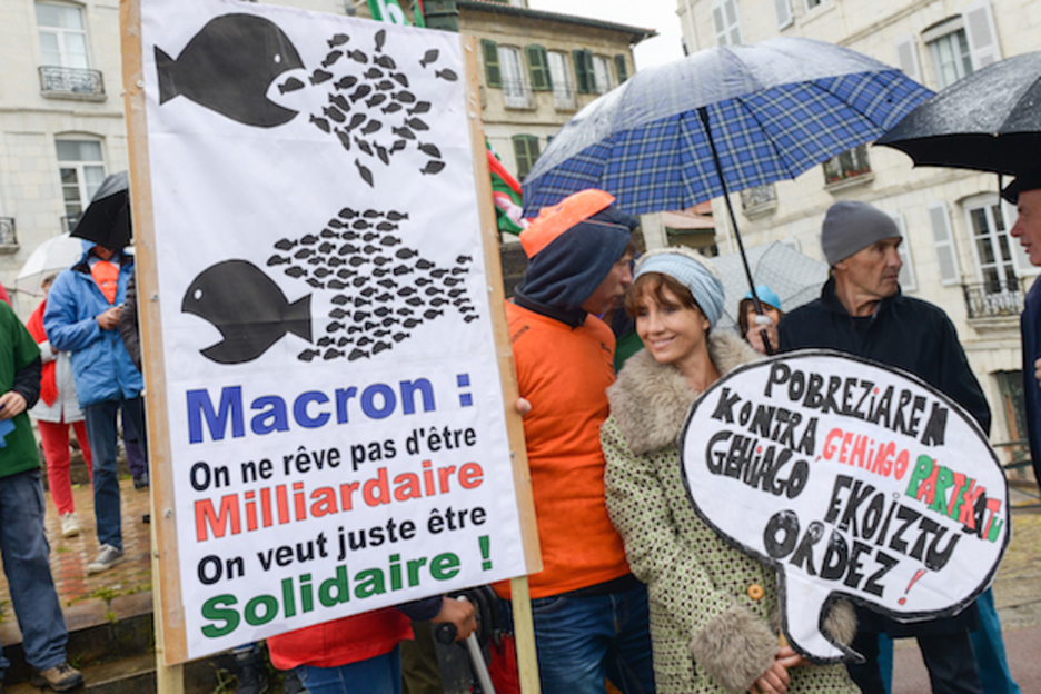 La campaña de las presidenciales se ha dejado notar en la capital labortana. (Isabelle MIQUELESTORENA)