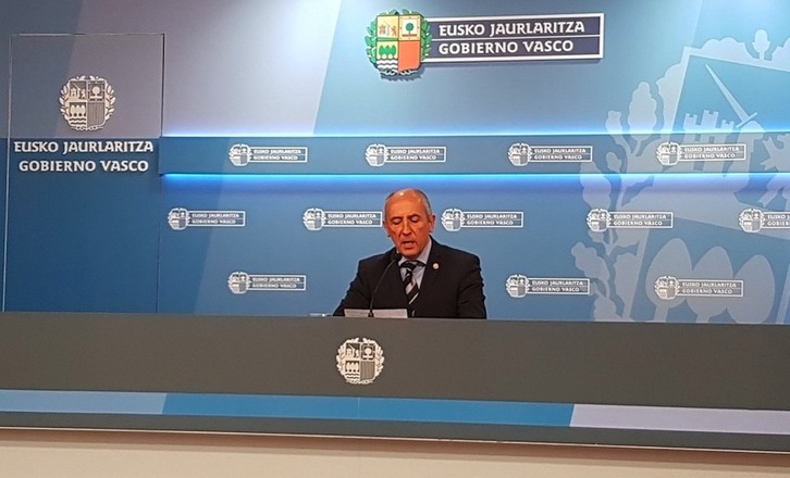 Josu Erkoreka, durante la rueda de prensa posterior al Consejo de Gobierno. (@jerkoreka)