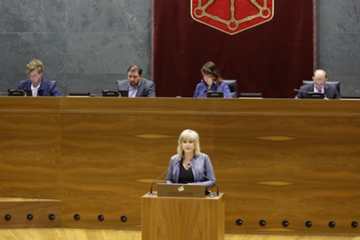 El Gobierno navarro anuncia para el próximo curso un programa piloto de «víctimas educadoras». (PARLAMENTO DE NAFARROA)