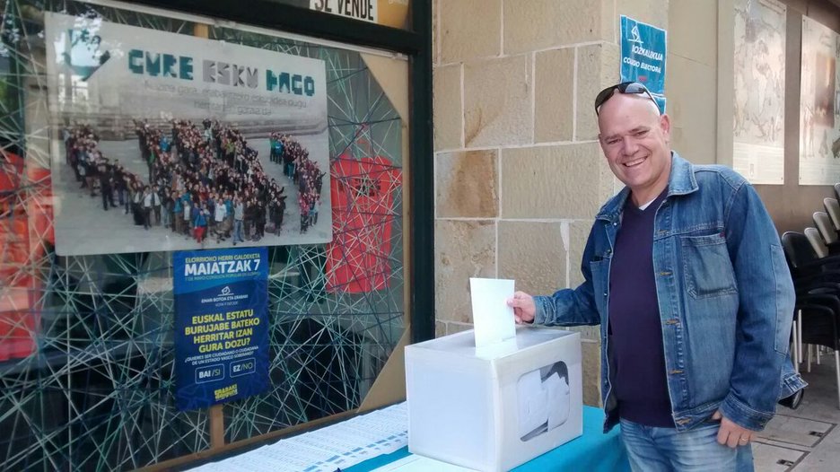 Aurretizko botoa Elorrion.