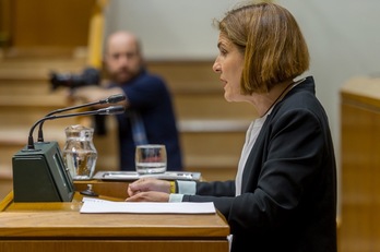 Nerea Kortajarena fue la encargada de defender la propuesta en nombre de EH Bildu. (Juanan RUIZ/ARGAZKI PRESS)
