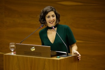 Laura Pérez ha lanzado de una contramanifestación para el 3 de junio para defender el autogobierno y denunciar la corrupción. (PARLAMENTO DE NAFARROA)