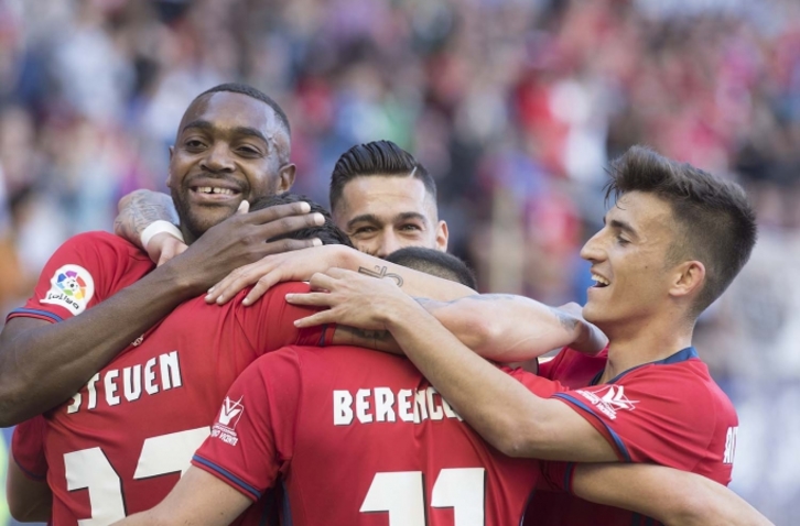 Los rojillos afrontan su último partido tras la victoria en El Sadar. (OSASUNA)